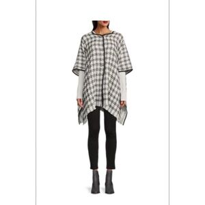 KARL LAGERFELD PARIS
Tweed Check Shawl